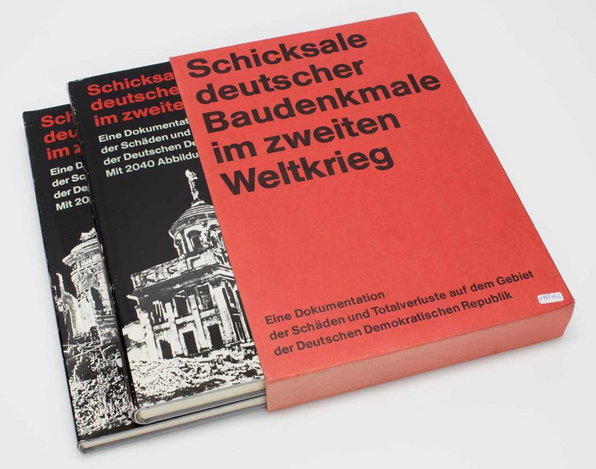 Herausgeber„Schicksale deutscher Baudenkmale im Zweiten Weltkrieg“ - Eine Dokumentation der