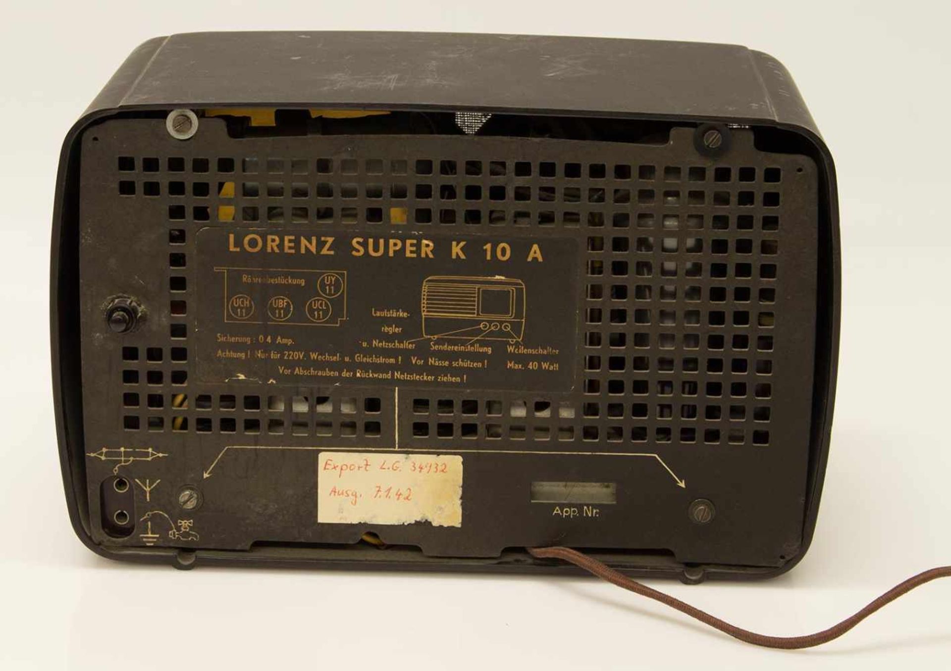 RadioLorenz - Super K10A, Hersteller TEFAG/ Berlin 1941, wohl Exportgerät, Bakelitgehäuse - Bild 2 aus 2