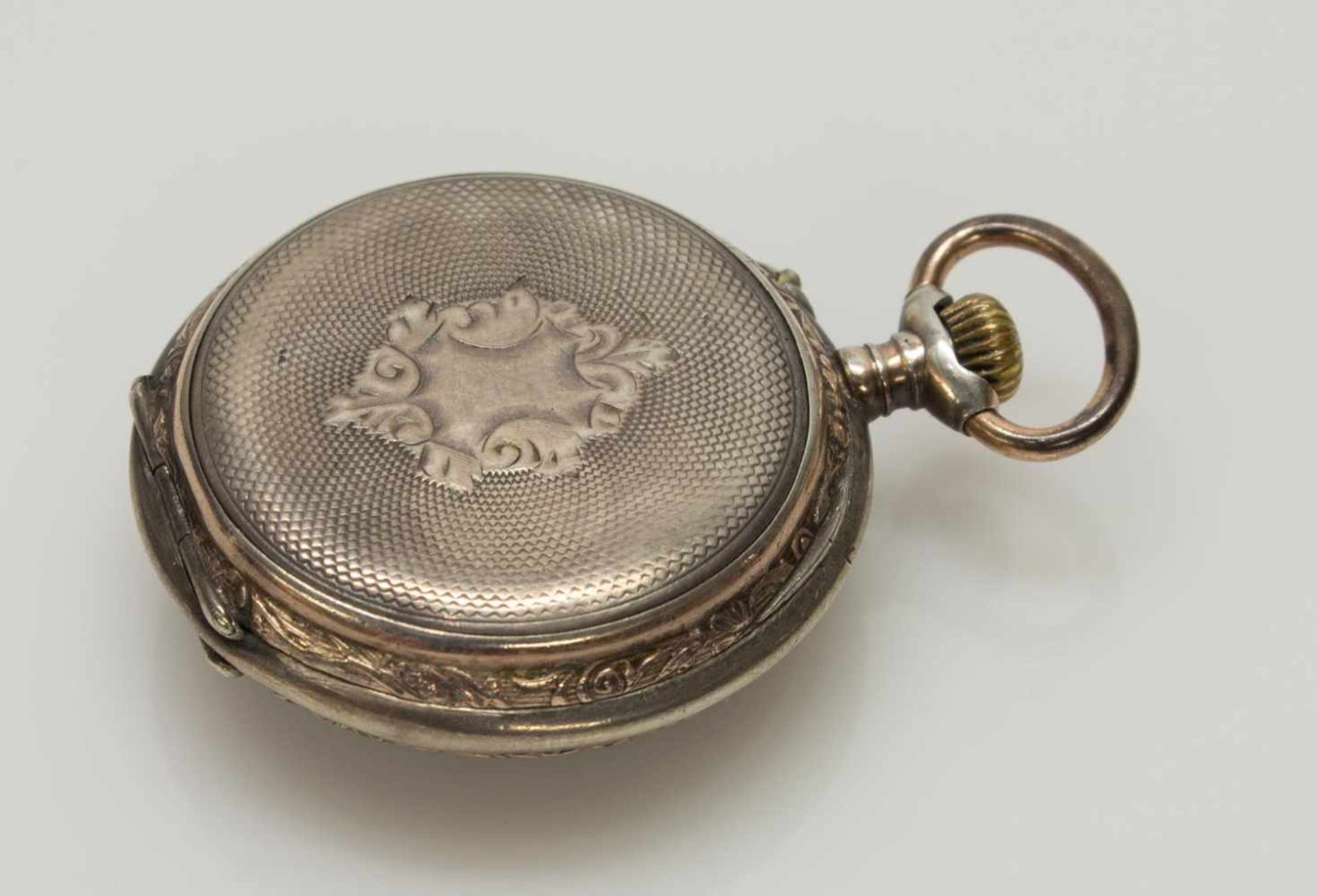 Damen-Taschenuhrum 1900, 800er Silbergehäuse, 6 Rubine, arabisches Zifferblatt, funktionstüchtig - Image 3 of 3