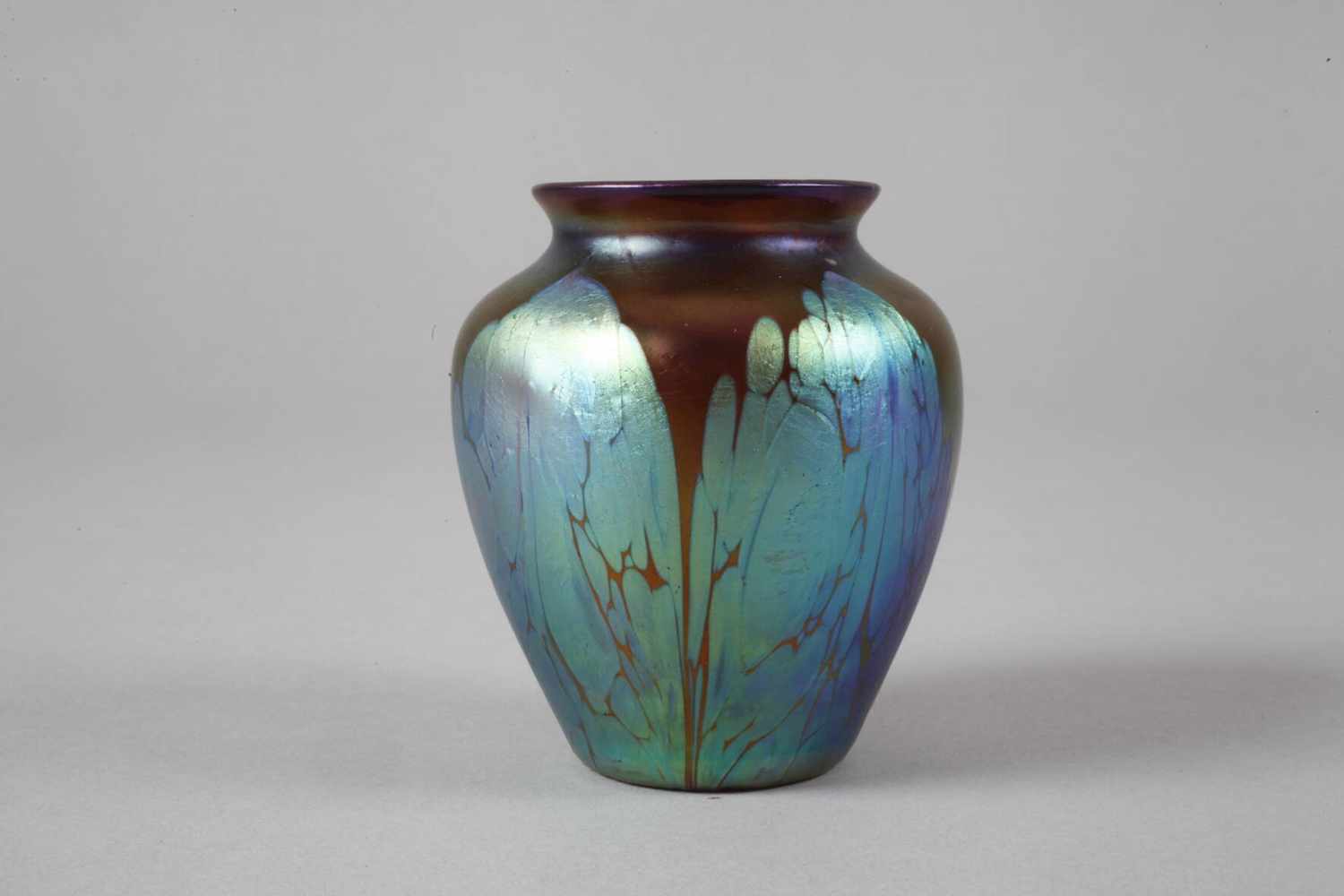 Loetz Wwe. Vase - Image 2 of 3