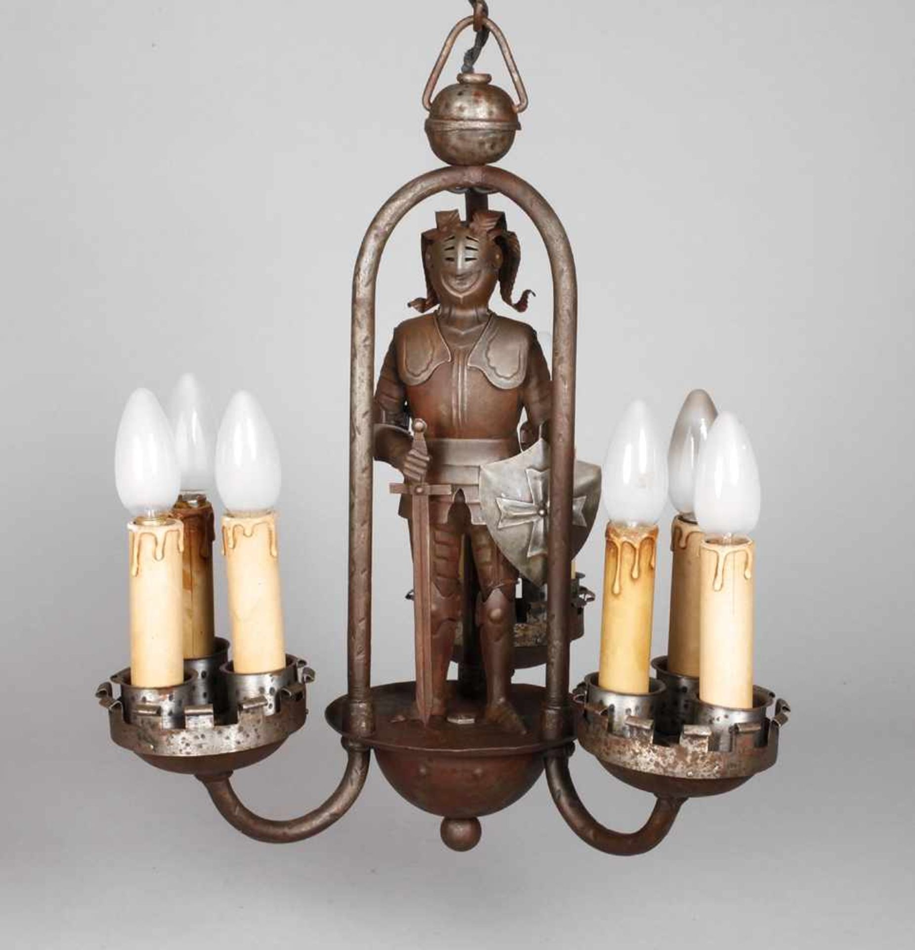 Deckenlampe Gobergum 1920, Firma Hugo Berger Schmalkalden, Eisenblech getrieben und brüniert, an