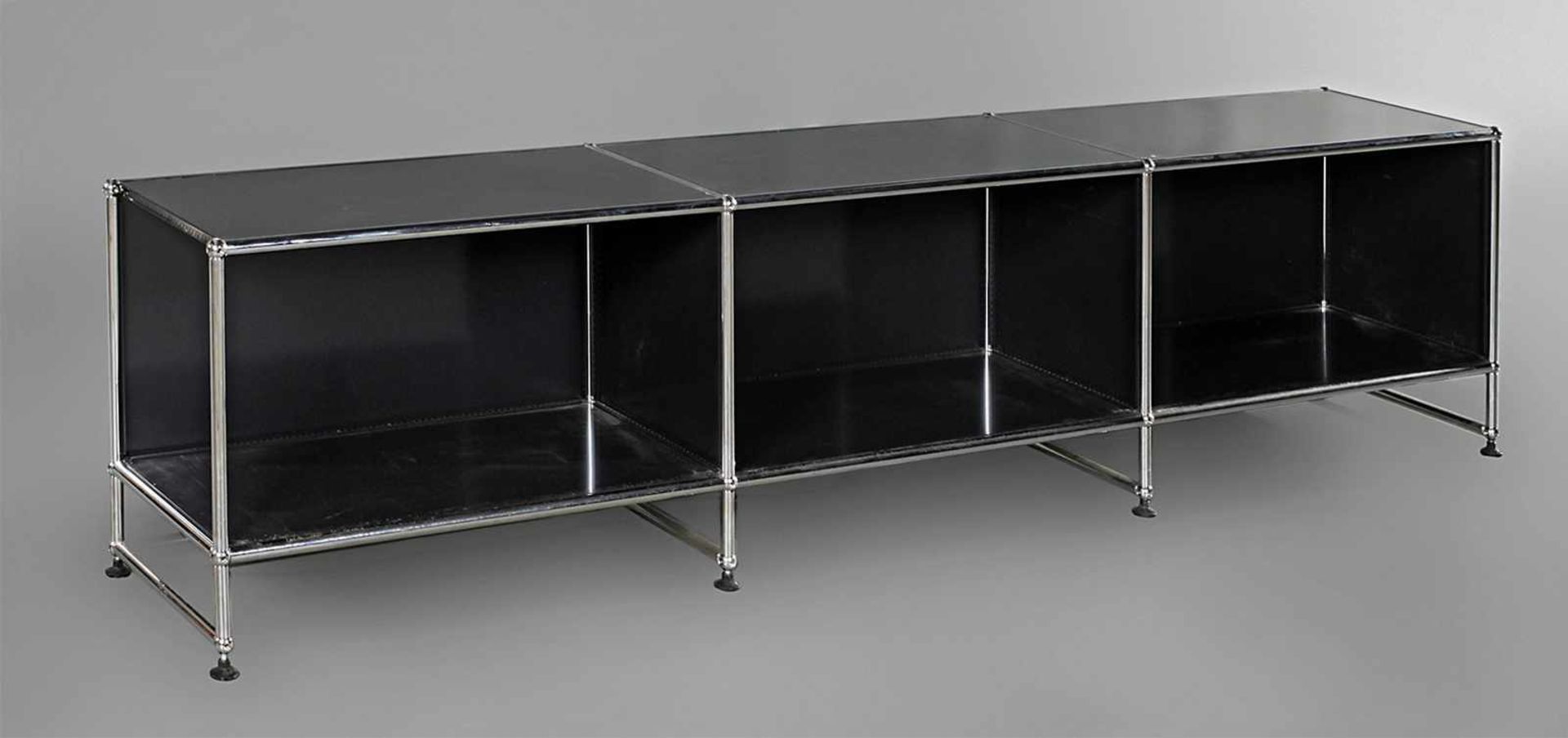 Sideboard USM Haller1980er Jahre, Stahlrohr verchromt und schwarz lackiertes Stahlblech,