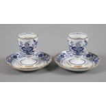 Meissen zwei Eierbecher Zwiebelmusterdekorblaue Schwertermarke Pfeifferzeit (1924-1934), 1. Wahl,