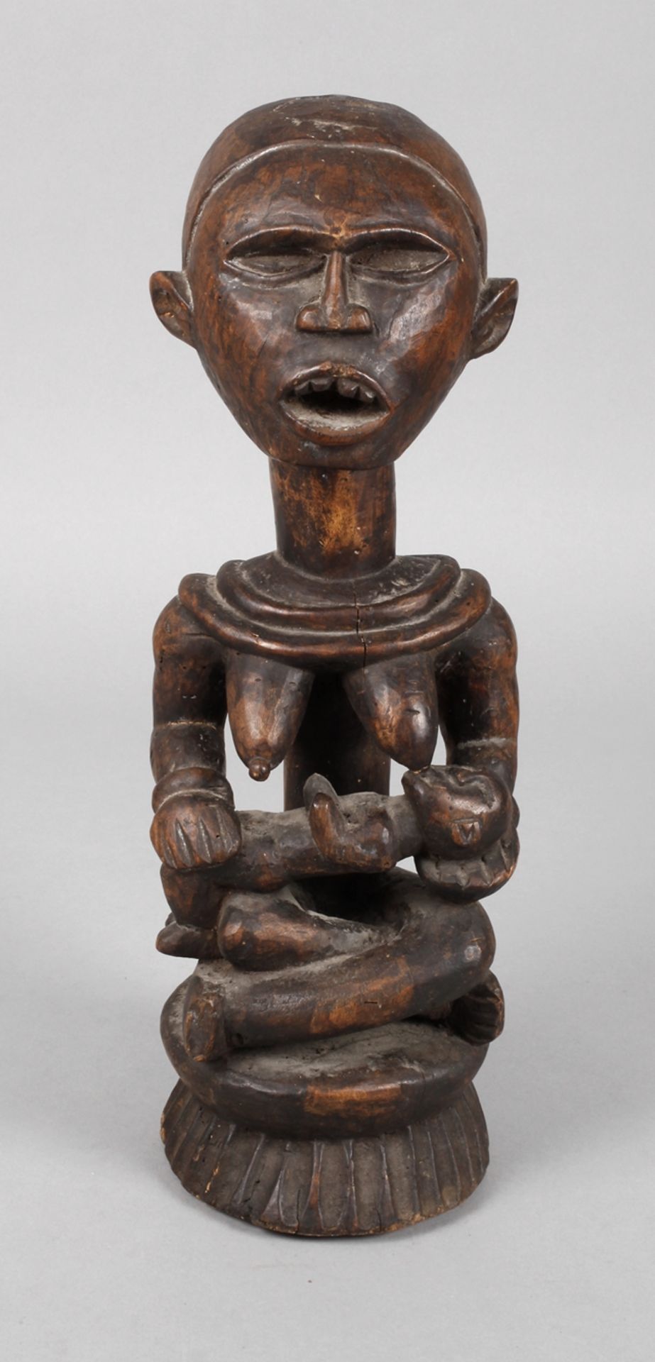 MutterfigurKongo, der Volksgruppe der Fang oder Mbala zugeordnet, braun gefärbtes, hartes
