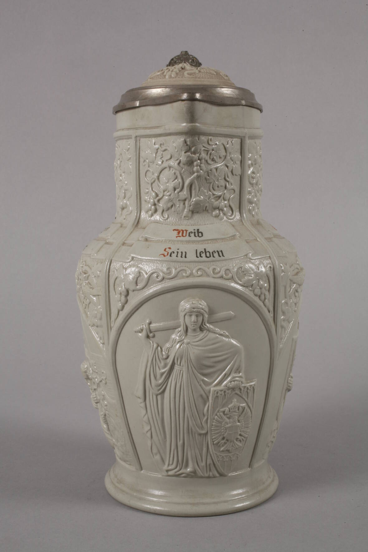 Villeroy & Boch Schenkkanneum 1880, grüne Stempelmarke V & B Mettlach, verschiedene Prägenummern, - Image 3 of 7