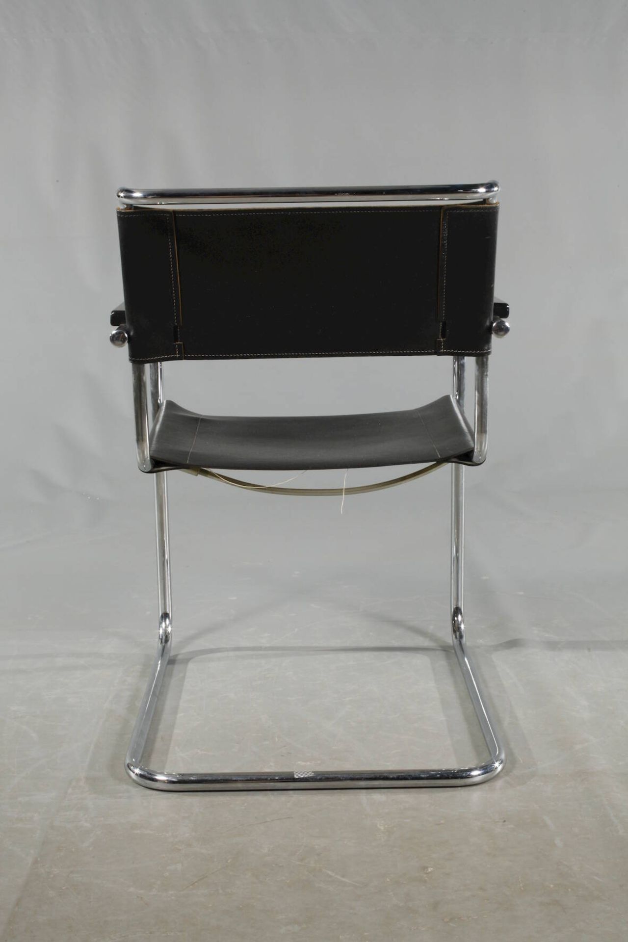 Zwei Stahlrohrsessel Thonet Entwurf Mart Stam, Modell S 34, Ausführung Thonet, 1960/70er Jahre, - Bild 5 aus 7