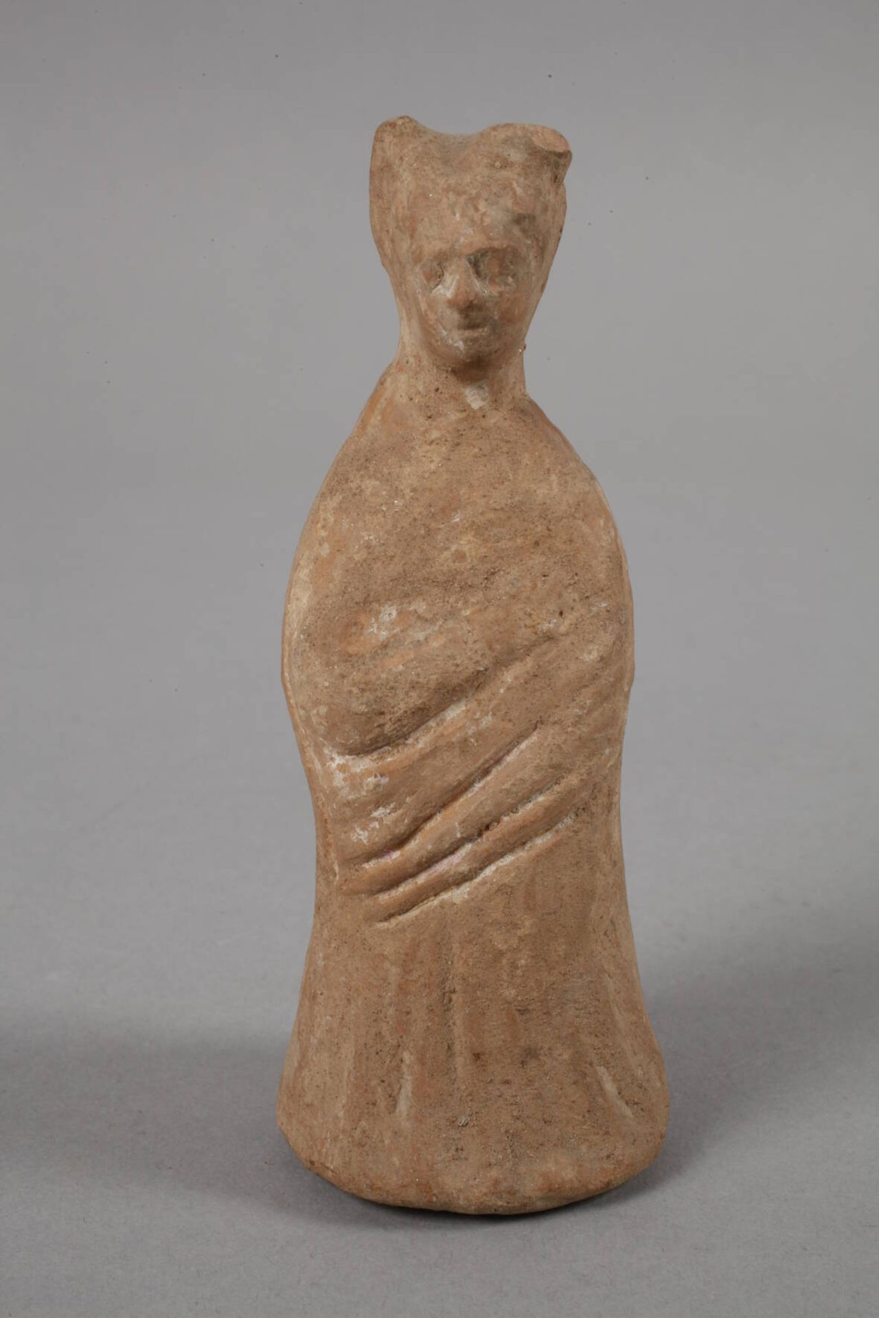 Konvolut figürliche Terrakotten des Altertums5 Stück, dabei eine Tanagra-Figur, ein Minerva-Kopf, - Bild 7 aus 12