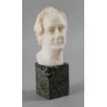 Büste Johann Wolfgang von Goethe1. Hälfte 20. Jh., unsigniert, Alabaster, Kopfdarstellung des