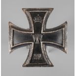 Eisernes Kreuz 1. Klasse 1914800er Silber, gewölbt, Tragespuren.