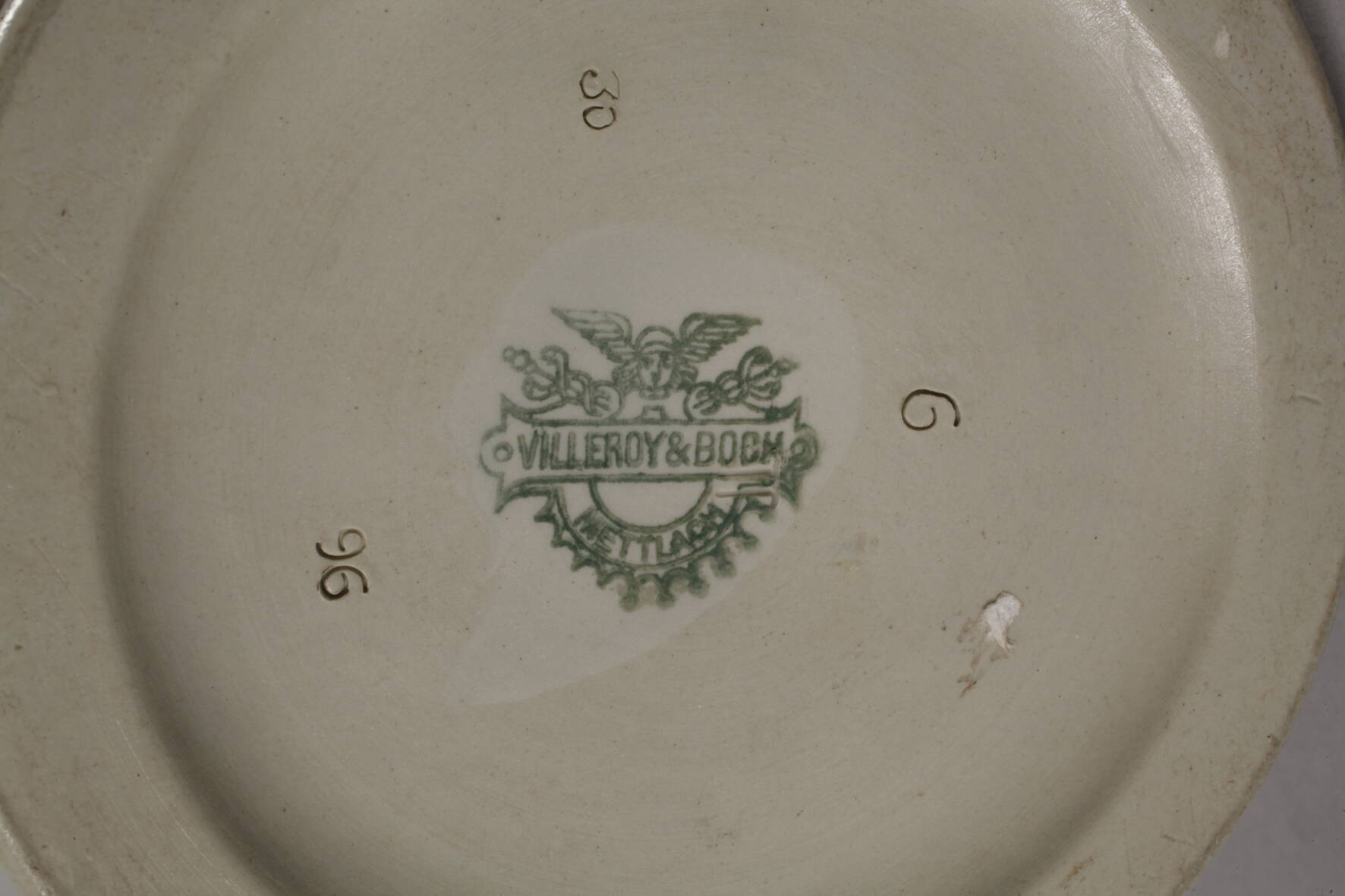 Villeroy & Boch Schenkkanneum 1880, grüne Stempelmarke V & B Mettlach, verschiedene Prägenummern, - Image 7 of 7