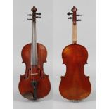 Violineinnen auf Klebezettel Leon Bernardel Luthier Paris 1899, geteilter, schwach geflammter