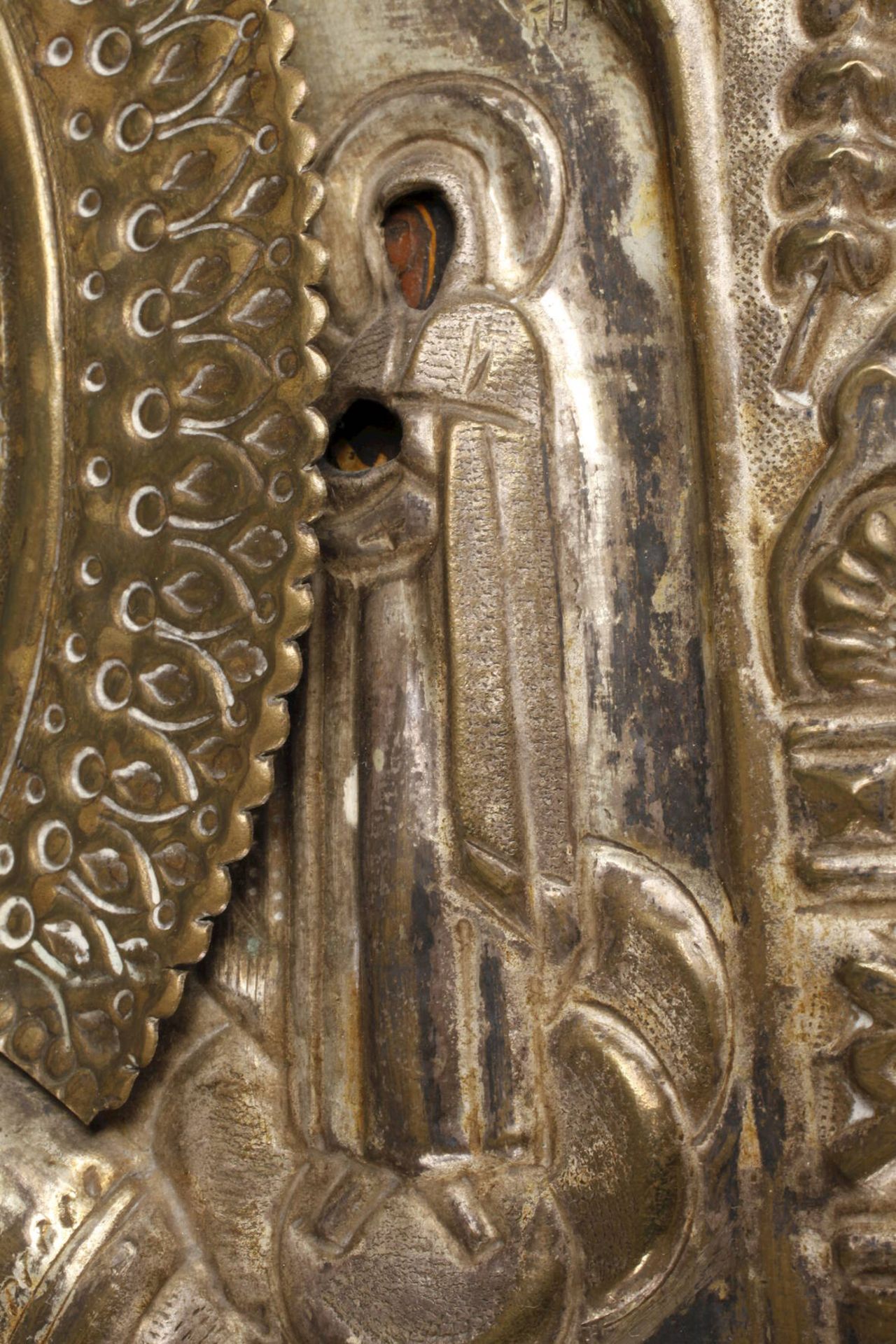 Ikone Heiliger NikolausEnde 19. Jh., ungemarkt, Tempera auf zweifach gesperrter, gebogener - Bild 9 aus 9