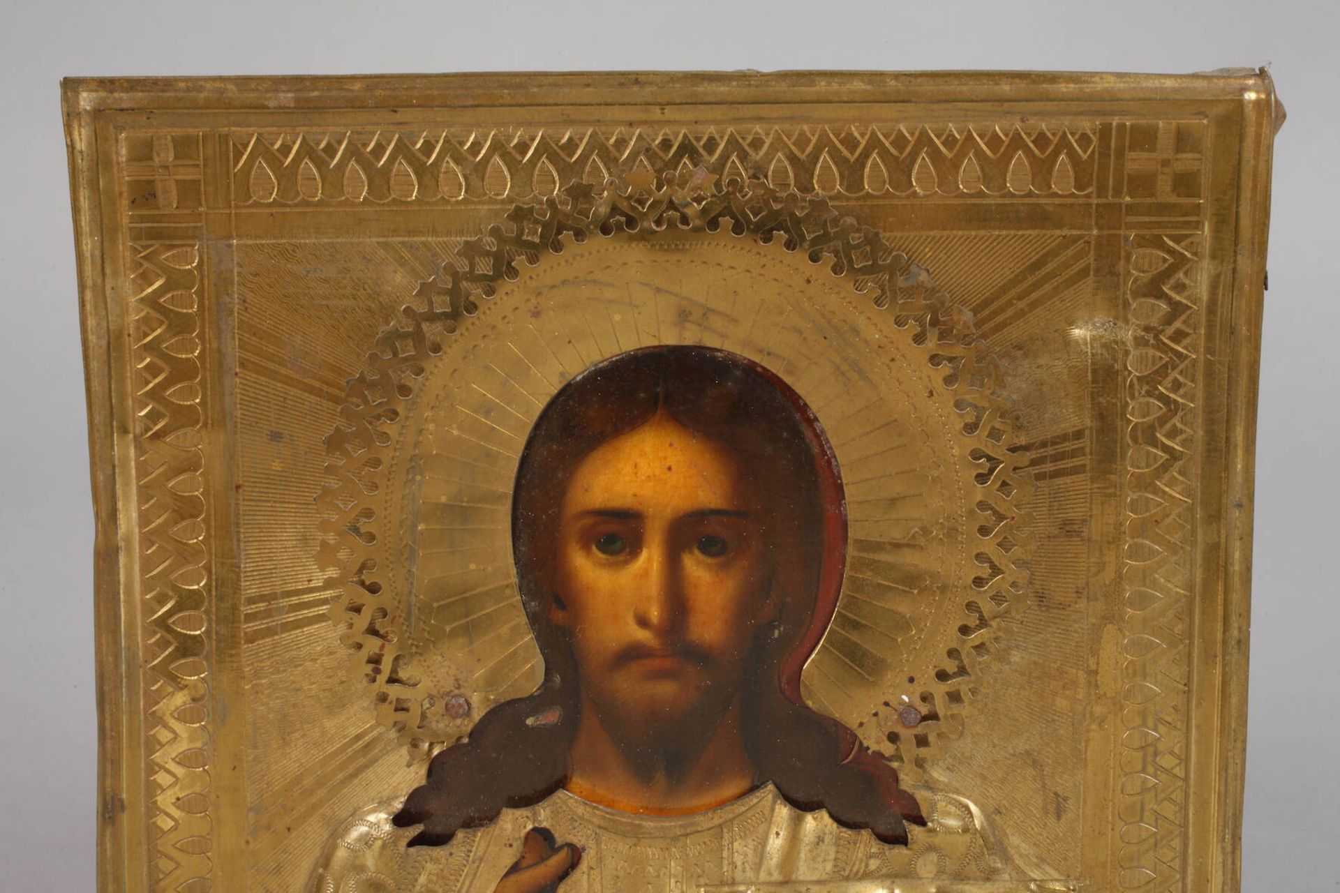 Ikone Christus Pantokrator19. Jh., kirchenslawisch bezeichnet, Tempera auf Nadelholzplatte, - Bild 3 aus 5