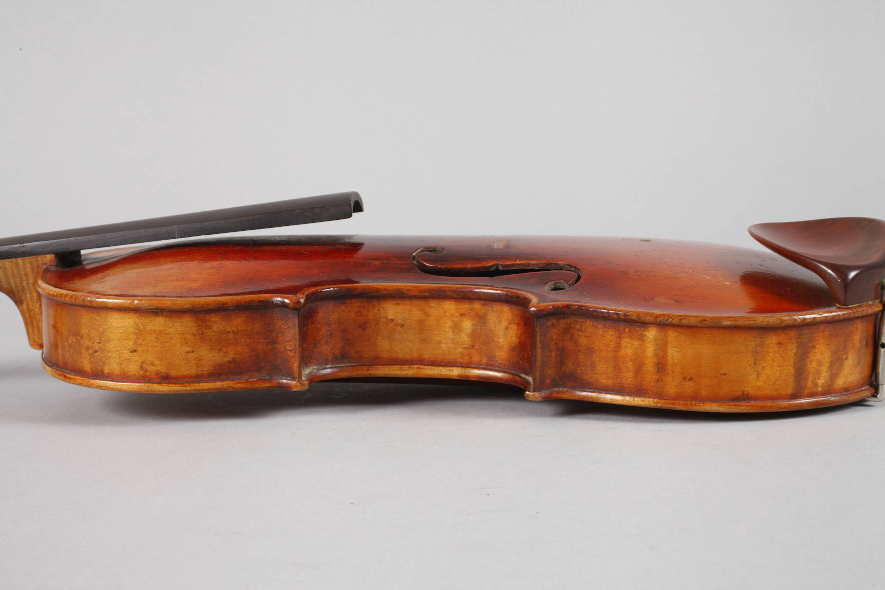 Violineauf Klebezettel gemarkt und datiert Luigi Fabius Venezia 1861, ungeteilter Wurzelholzboden in - Image 5 of 8