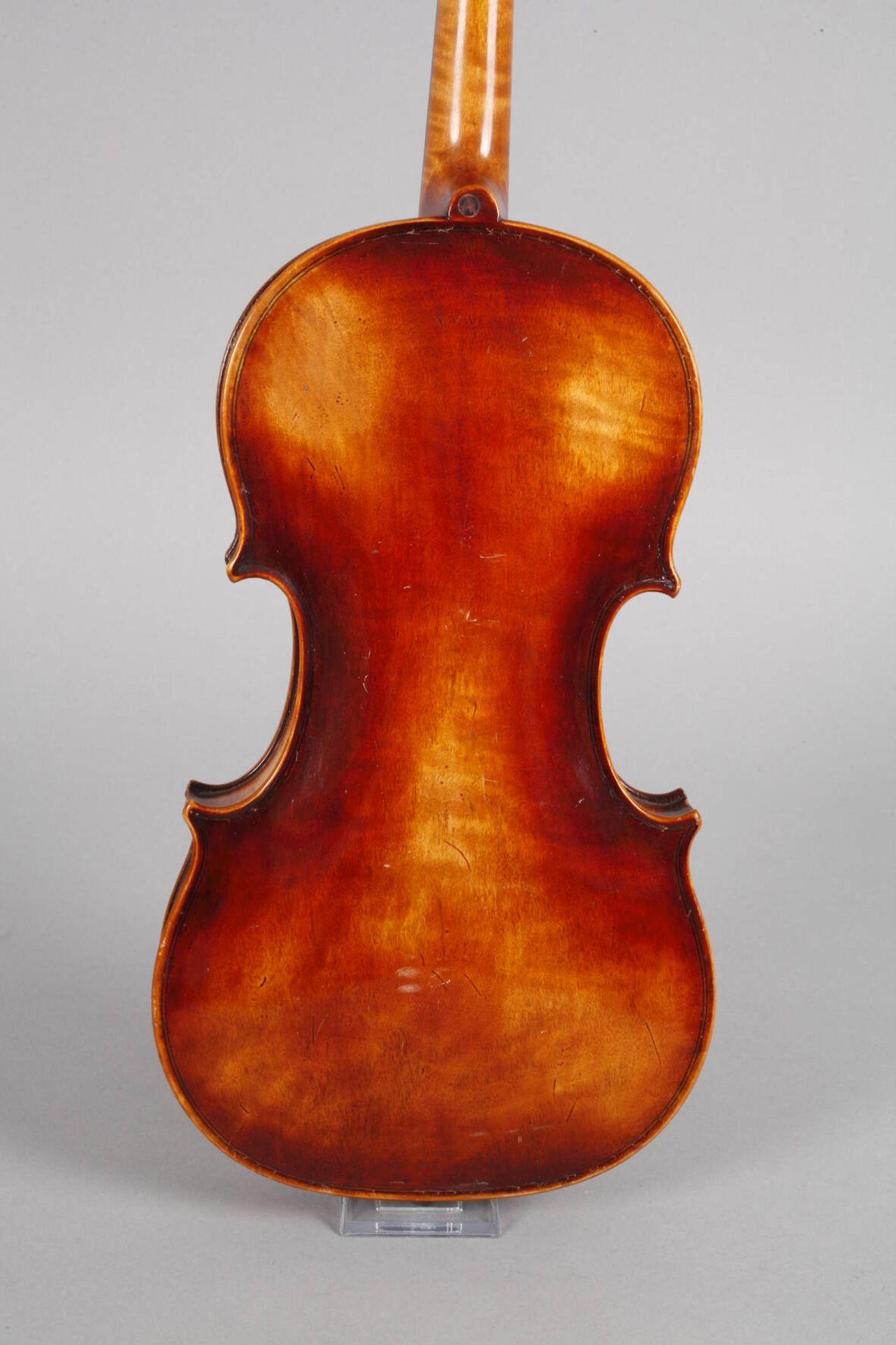 Violineauf Klebezettel bezeichnet M. Krauss Streich- u. Zupfinstrumentenbau Landshut und datiert - Image 3 of 8