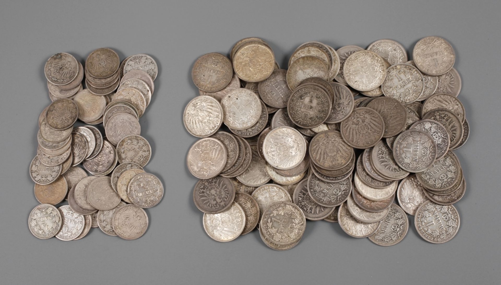 Konvolut Münzen Kaiserreichca. 100 Stück 1 Mark und ca. 50 Stück 1/2 Mark, unterschiedliche