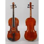 Violine im Etuium 1900, innen mit handschriftlichem Klebezettel Marcus Stainer Tiroll 1646,