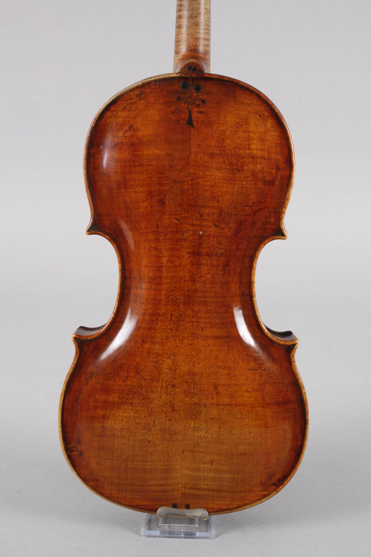 Violine Johann Gottfried HammMarkneukirchen, 18. Jh., mit Brandstempel IGH sowie Zettel Johann - Bild 3 aus 13