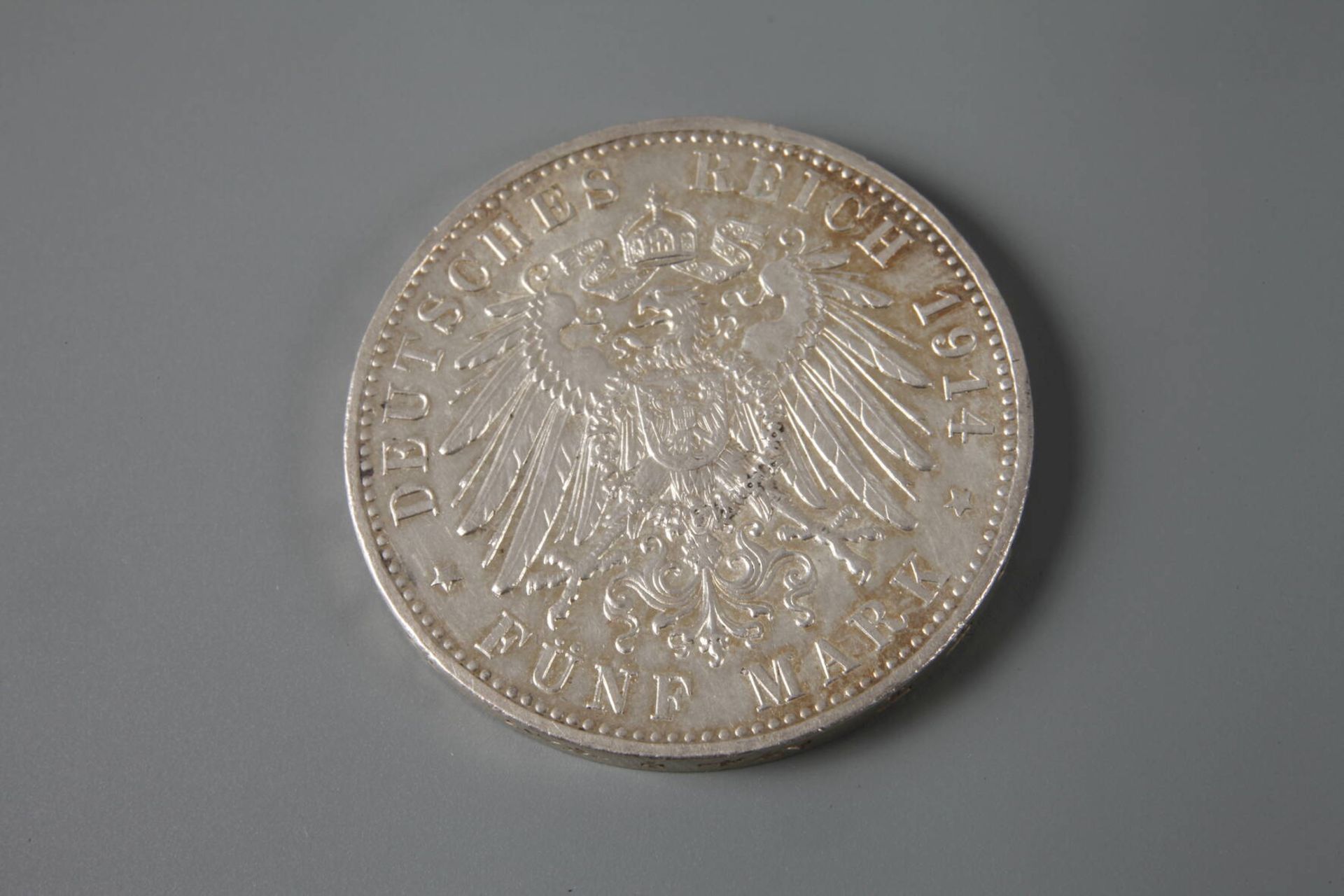 5 Mark Bayern 1914Ludwig III. König von Bayern, geringe Umlaufspuren/fast vz, G ca. 27,8 g. - Bild 3 aus 3