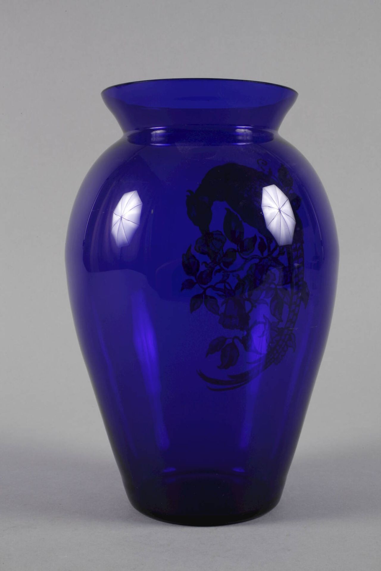 Vase mit FasanEntwurf Glasfachschule Zwiesel um 1920, Ätzstempel, Ausführung Theresienthaler - Image 3 of 4