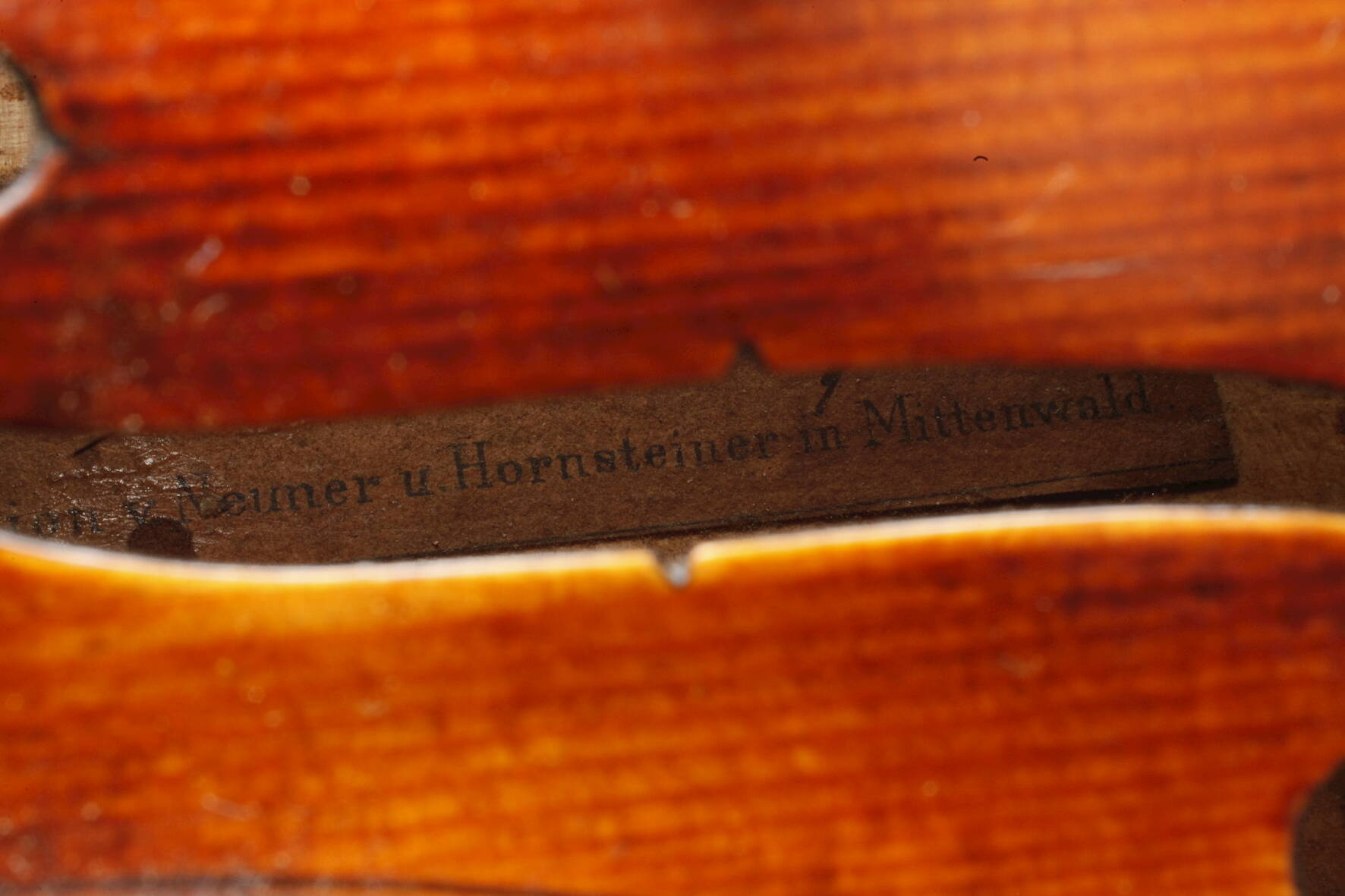 Violine im Etui1930er Jahre, auf Klebezettel bezeichnet Giuseppe Guanerius fecit Cremona 1736, - Image 8 of 10