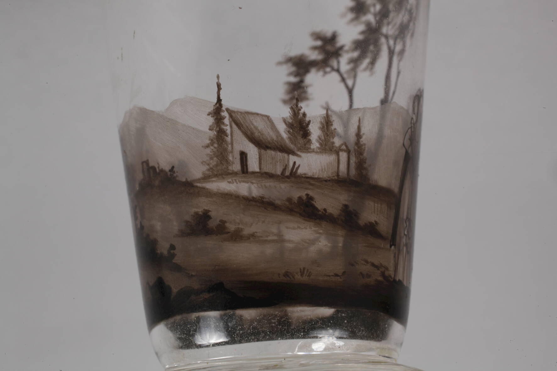 Lobmeyr Wien Becherglas Schwarzlotmalerei2. Hälfte 19. Jh., weiße Pinselsignatur, farbloses Glas, - Image 4 of 5