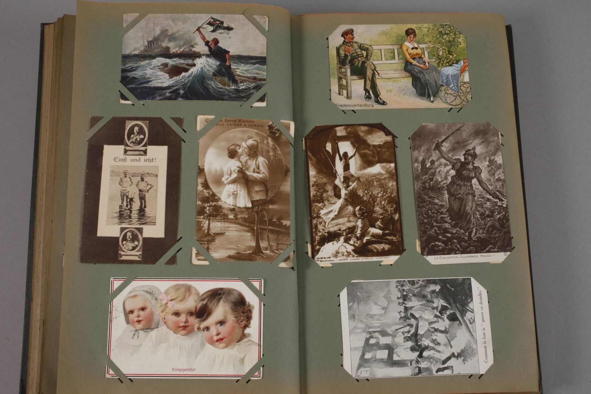Ansichtskartenalbum 1. Weltkriegca. 430 Motiv- und Propagandapostkarten, in passendem Album der - Image 5 of 10