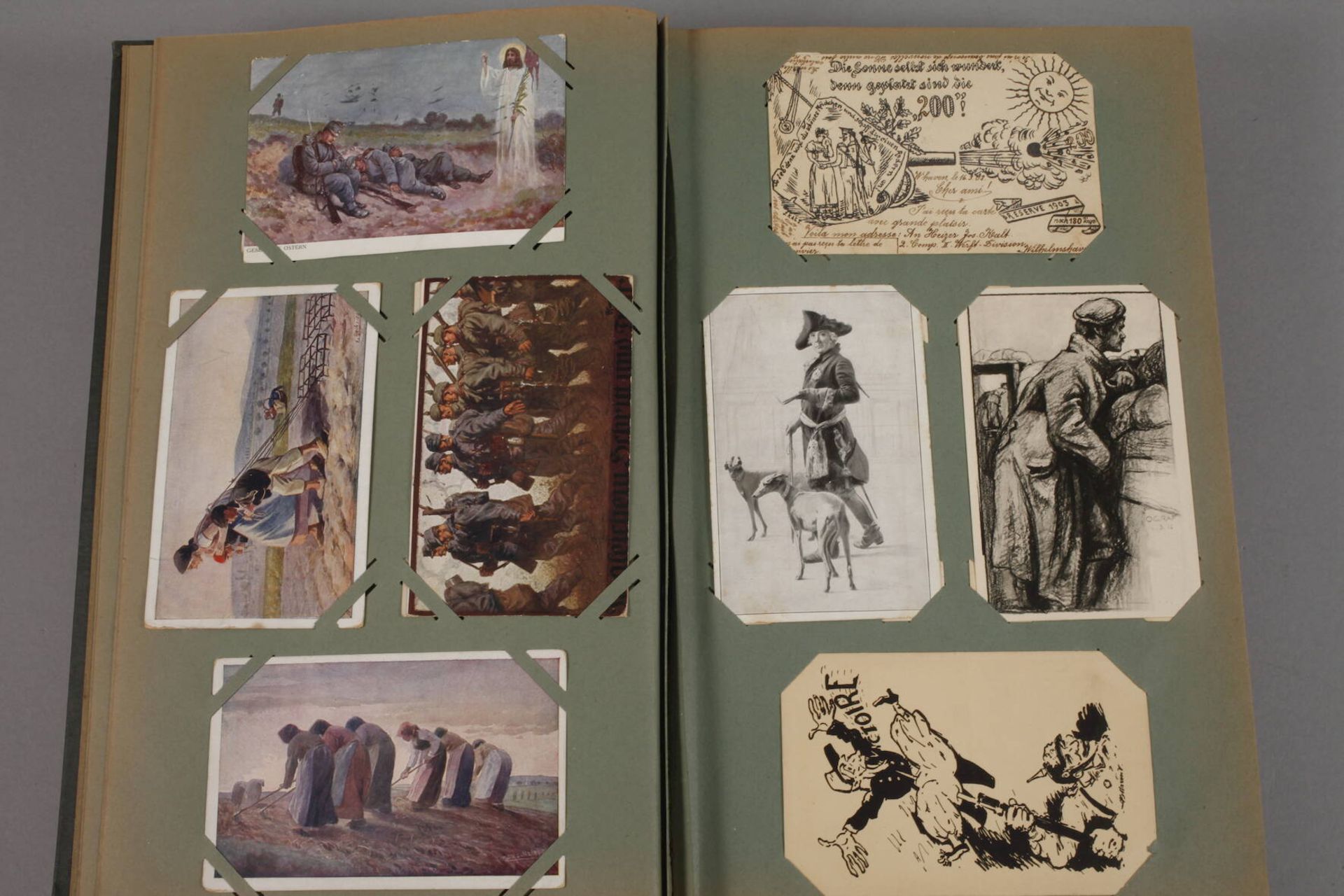 Ansichtskartenalbum 1. Weltkriegca. 430 Motiv- und Propagandapostkarten, in passendem Album der - Image 3 of 10