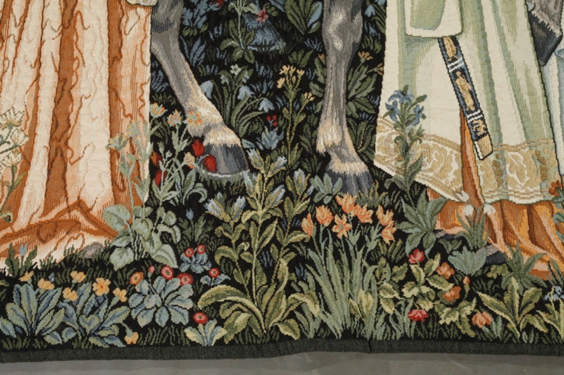 Tapisserie Art and CraftsMitte 20. Jh., nach einem Entwurf von Edward Burne-Jones, Willam Morris und - Image 3 of 5