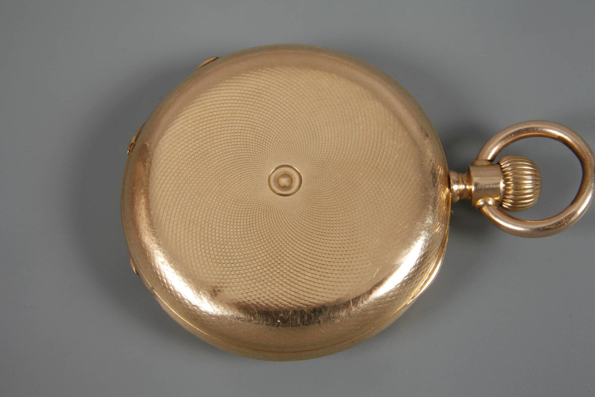 Halbsavonette Goldum 1880, fein guillochiertes Dreideckel-Goldgehäuse, 18 kt geprüft, - Image 4 of 6