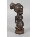 Kleine AhnenfigurKongo/Zaire, der Volksgruppe der Luba oder Hemba zugeordnet, steinhartes