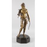 Prof. Gerhard Adolf Janensch, Salonfigur Diana mit RehkitzAnfang 20. Jh., signiert, Bronze nuanciert