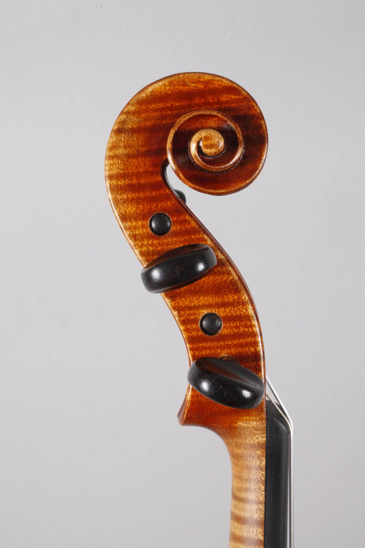 Meistervioline Paul Knorrmit Klebeetikett Paul Knorr Markneukirchen 1955, geteilter, überaus - Image 4 of 10