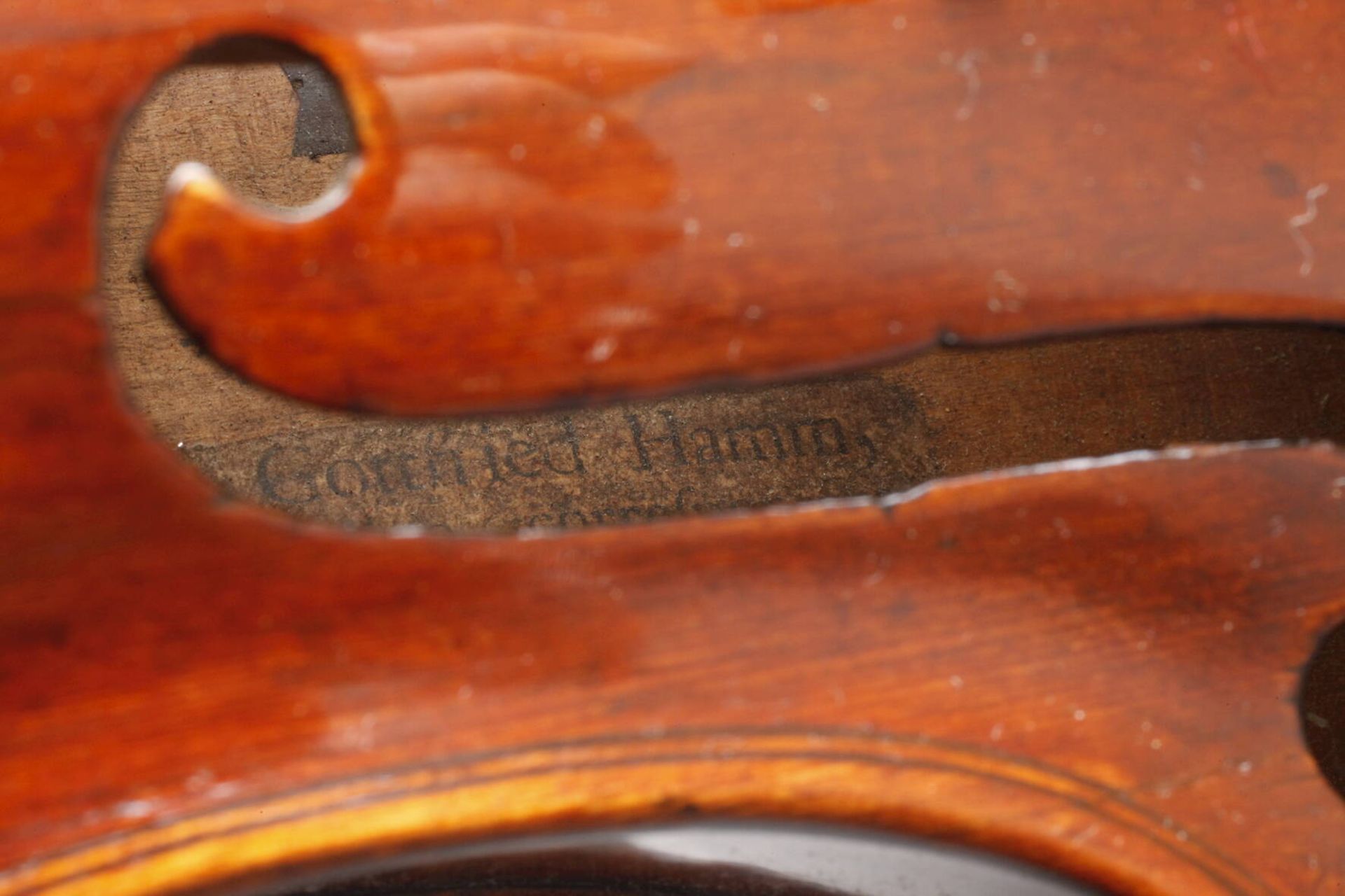 Violine Johann Gottfried HammMarkneukirchen, 18. Jh., mit Brandstempel IGH sowie Zettel Johann - Image 12 of 13