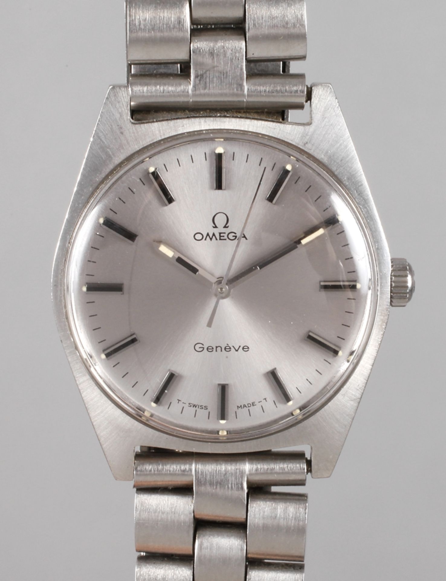 Armbanduhr Omegawohl 1980er Jahre, Edelstahlgehäuse und Armband, mit Faltschließe, geschraubter