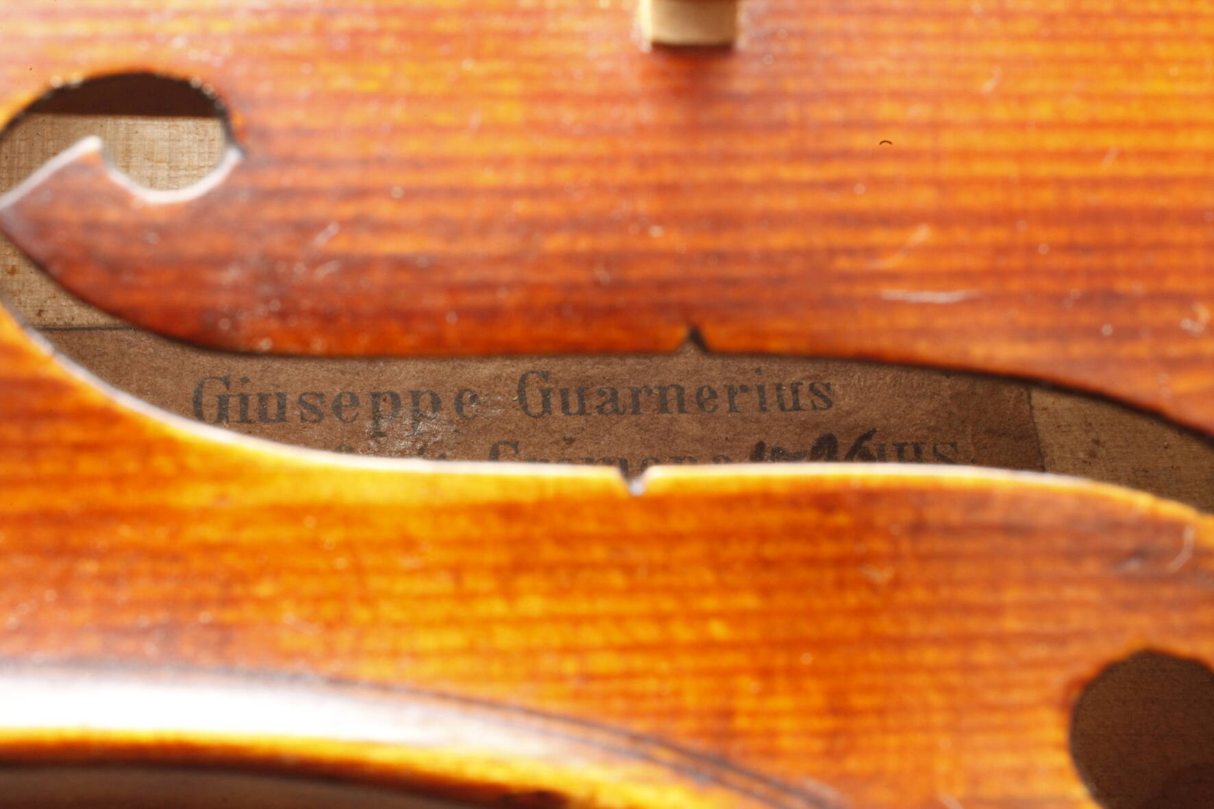 Violine im Etui1930er Jahre, auf Klebezettel bezeichnet Giuseppe Guanerius fecit Cremona 1736, - Image 7 of 10