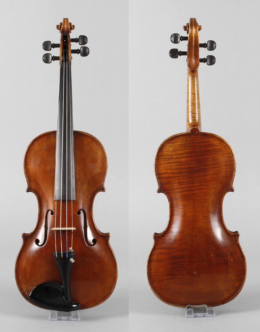 Violineum 1920, innen auf Klebezettel bezeichnet Ton-Instrument System Schrötter, Gossengrün bei
