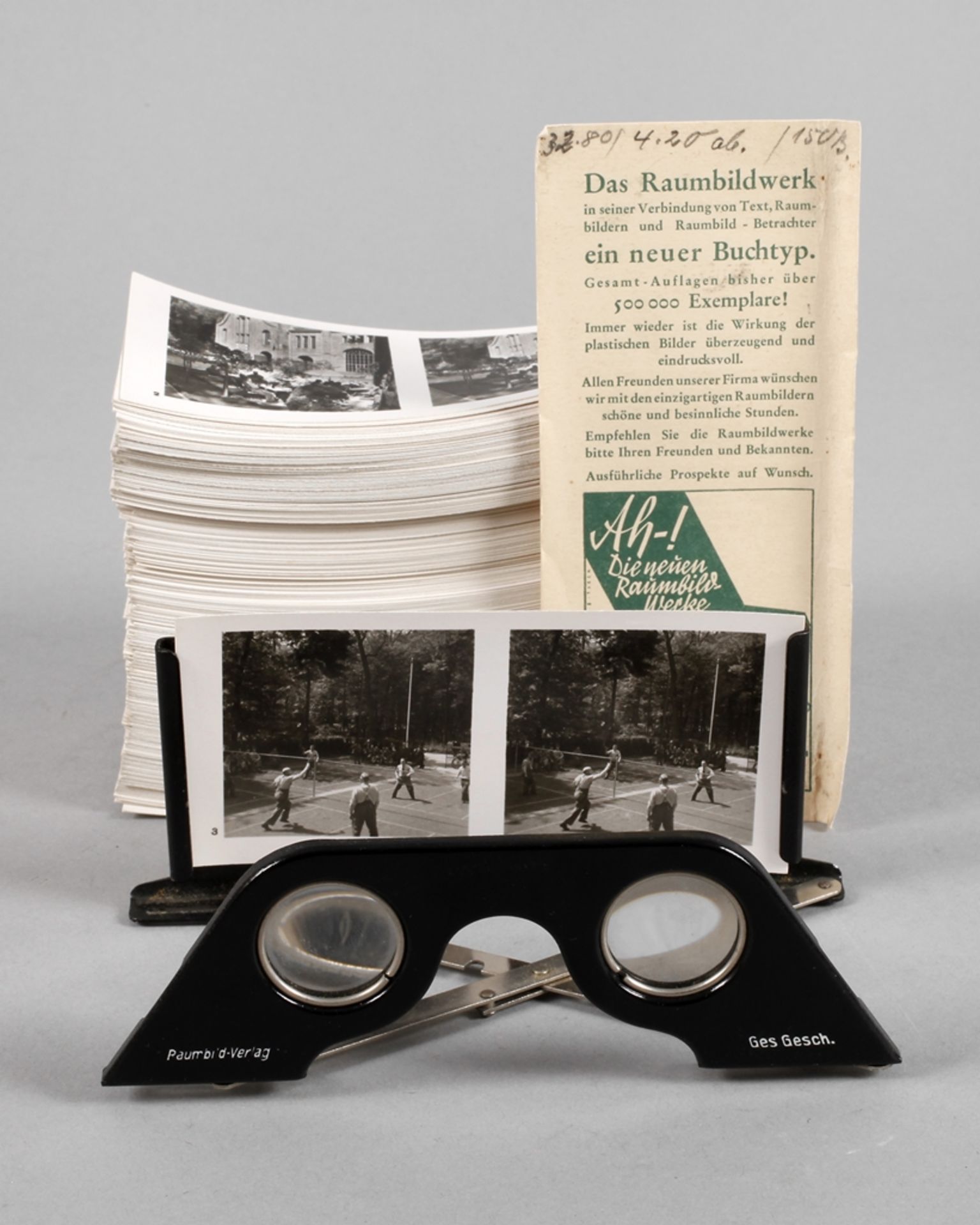 Raumbilder NS-Musterbetriebe 1937–38mit Brille, die Nummern 9, 47, 129-136 fehlen, altersgemäß
