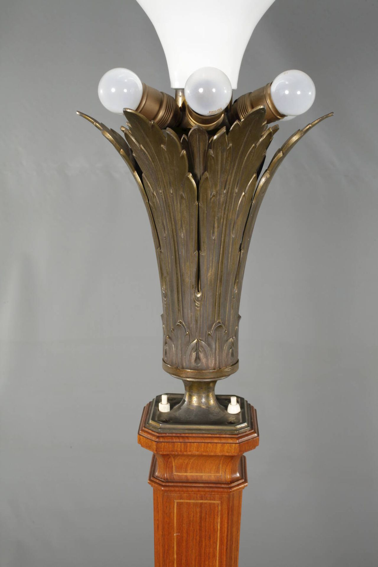 Paar Stehlampen Art décowohl Frankreich, um 1925, Deckenfluter mit sechs außenliegenden - Image 3 of 5