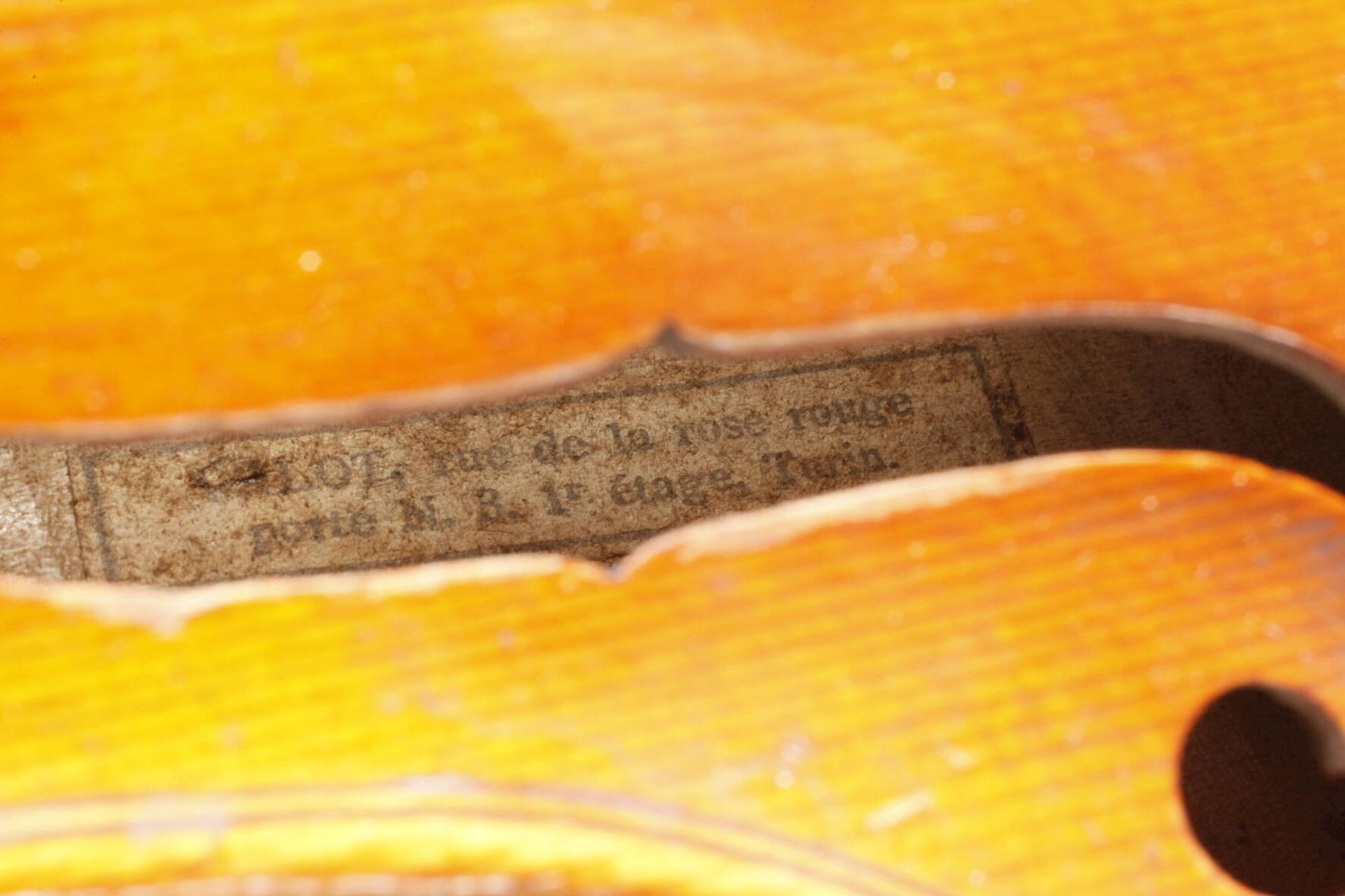 ViolineAnfang 20. Jh., innen auf Klebezettel in Französisch bezeichnet ... Lot Turin, geteilter, - Bild 7 aus 7