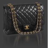 Klassische Maxi-Handtasche Chanelnzl., Timeless Jumbo Flap Bag, mehrfach gemarkt, mit Carte d'