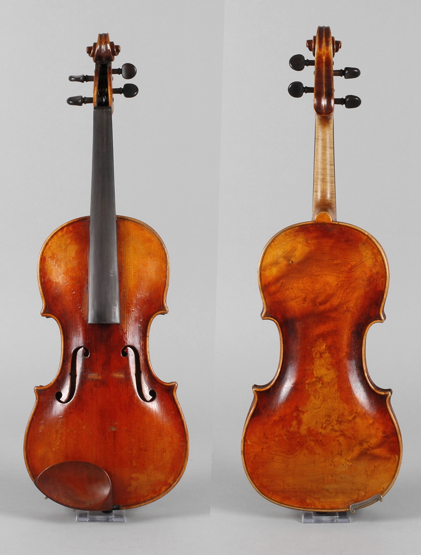 Violineauf Klebezettel gemarkt und datiert Luigi Fabius Venezia 1861, ungeteilter Wurzelholzboden in