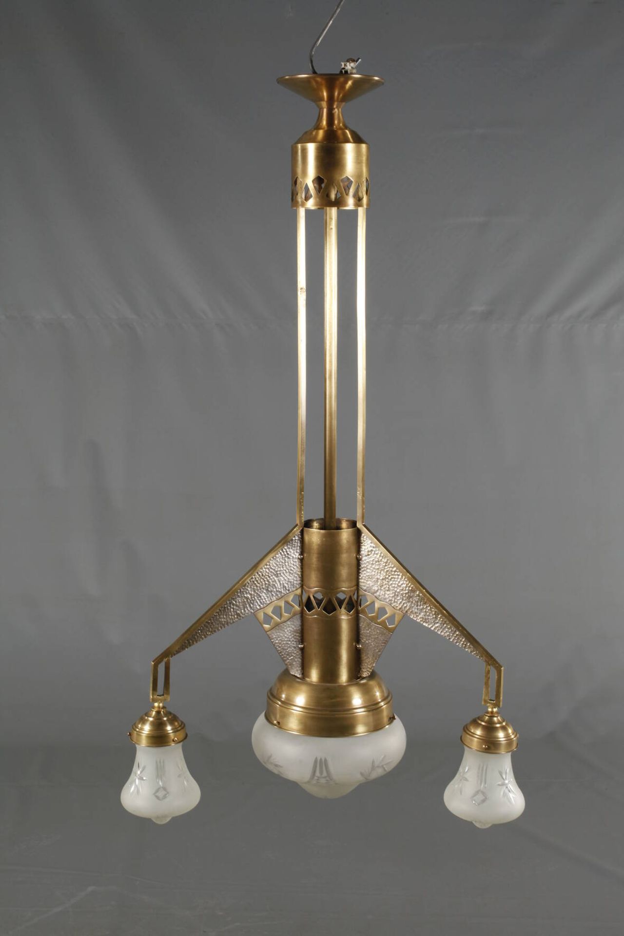 Deckenlampe Jugendstilum 1915, Ausführung wohl Seifert Dresden, zartes Gestänge aus getriebenem - Bild 2 aus 5