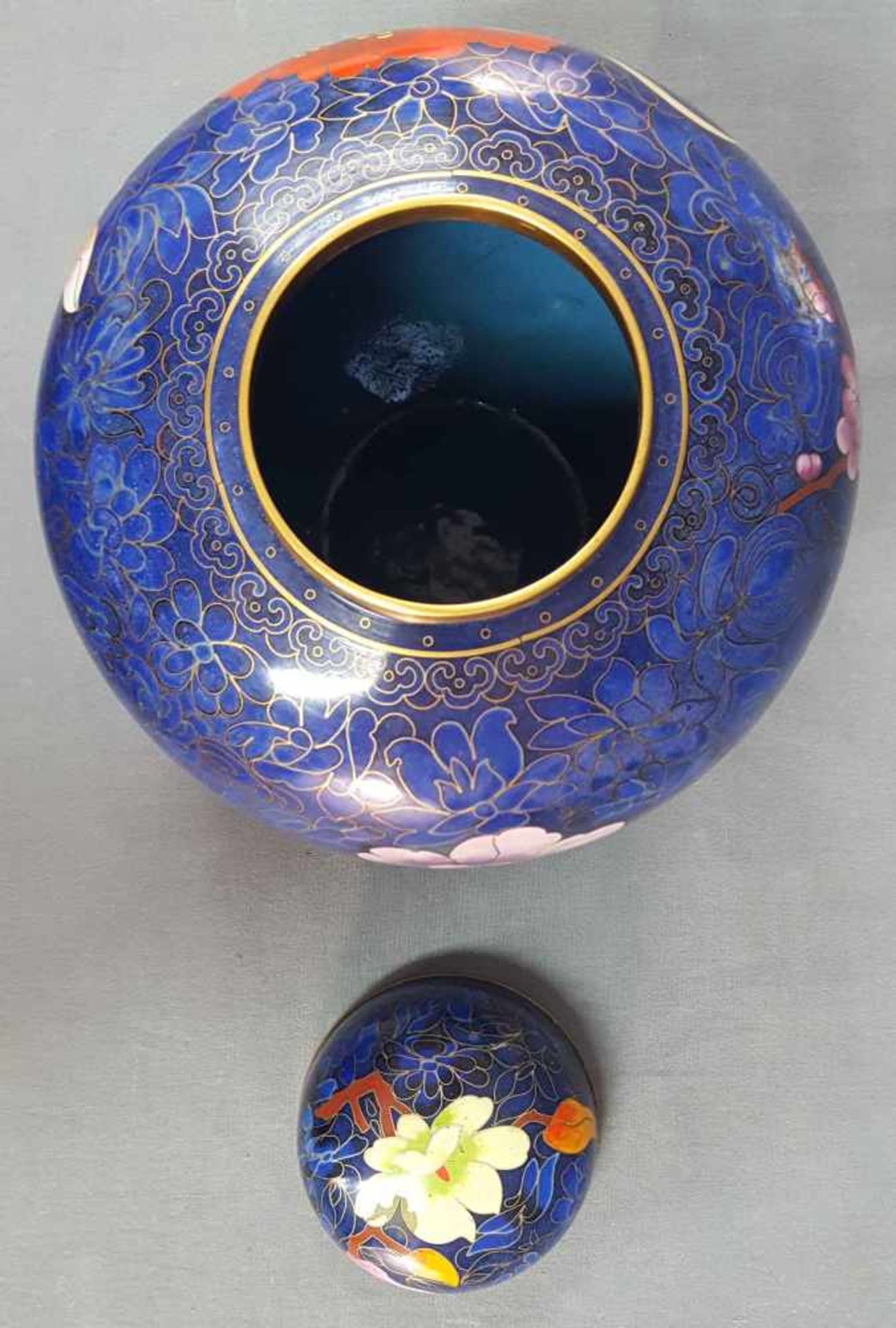 Cloisonne lidded vase with lotus flower. Ginger pot. - Image 6 of 9