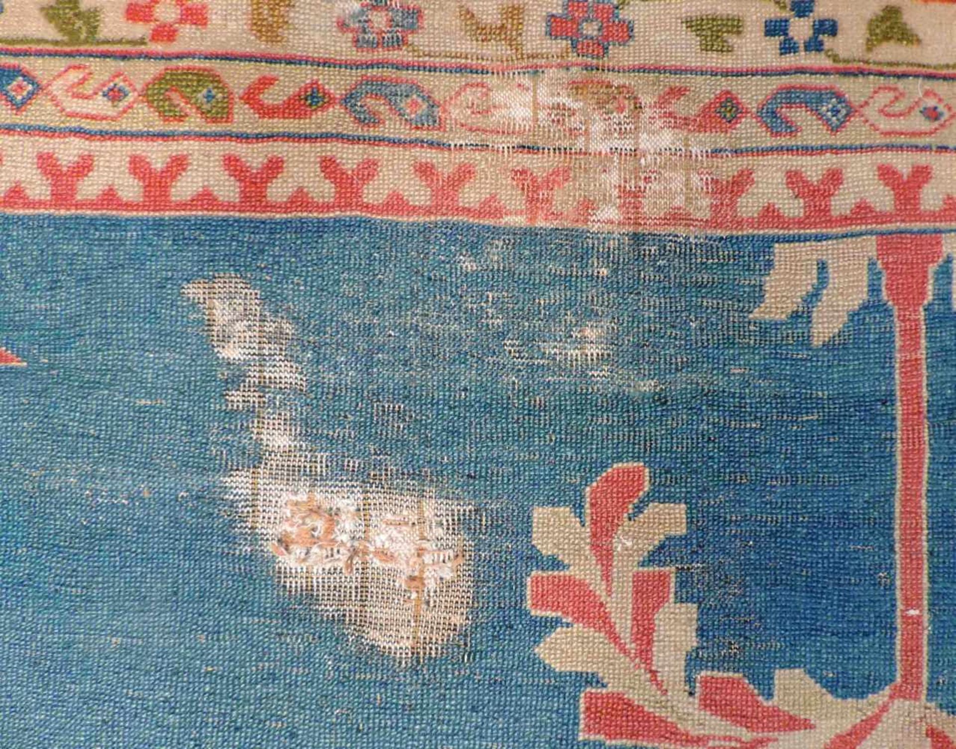 Smyrna Carpet, probably Turkey. Antique, around 1900. - Bild 2 aus 11