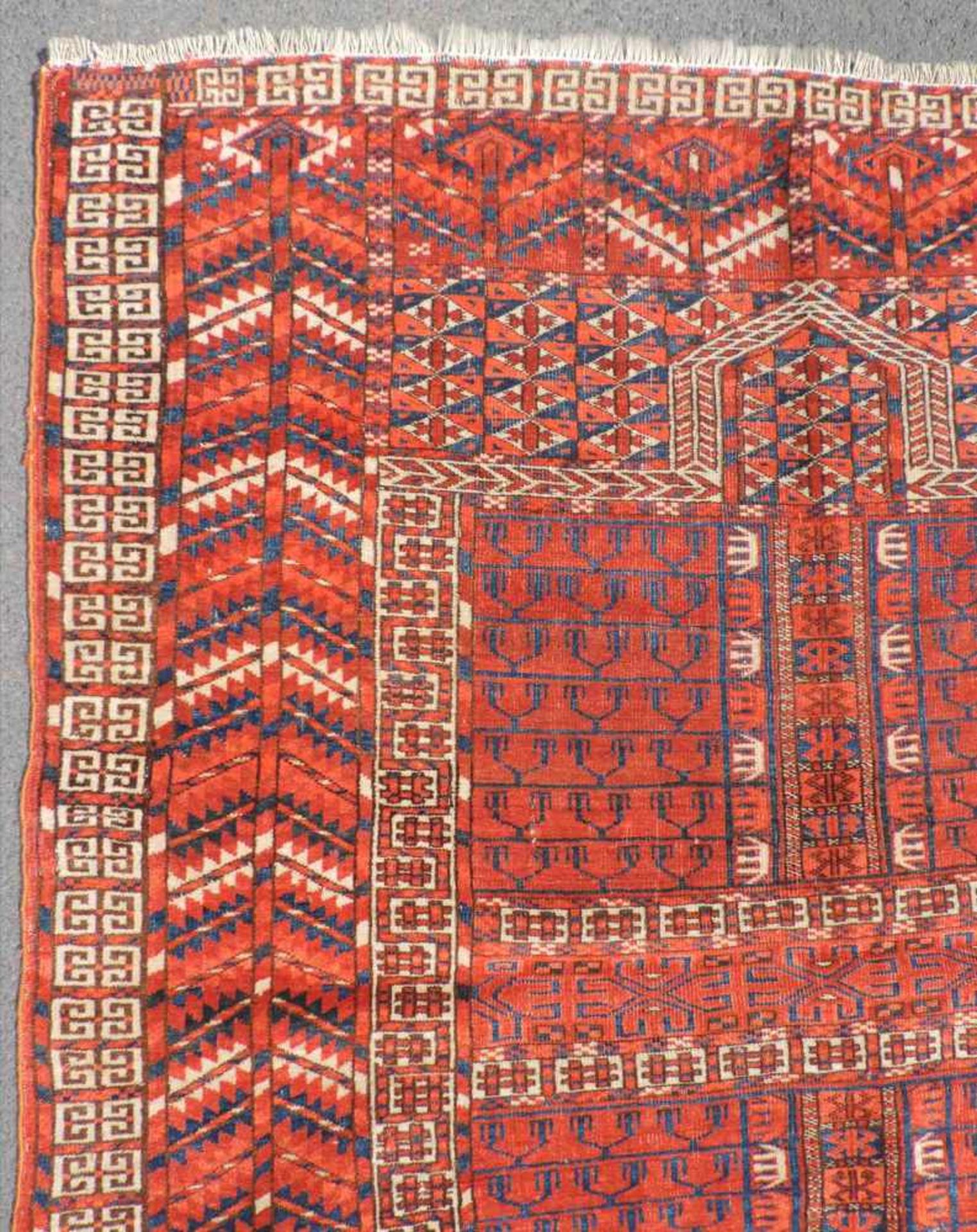 Tekke Engsi tribal carpet. Turkmenistan. Antique, around 1870. - Bild 4 aus 6