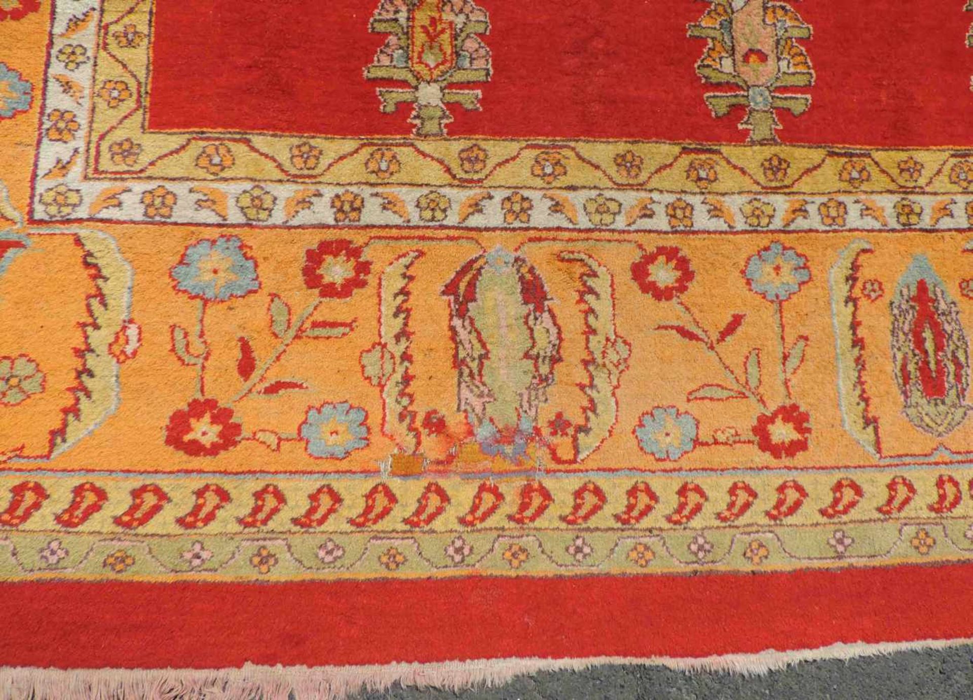 Mughal carpet. Deccani, India around 1800. - Image 8 of 10