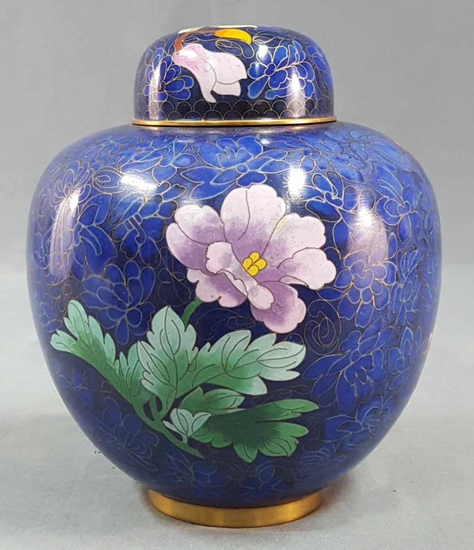 Cloisonne lidded vase with lotus flower. Ginger pot. - Image 2 of 9