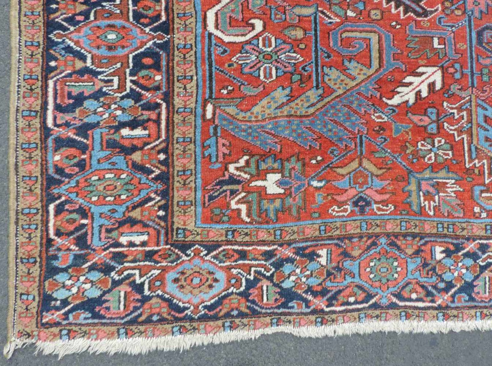 Heriz Persian carpet. Iran. Old, around 1940. - Image 7 of 14