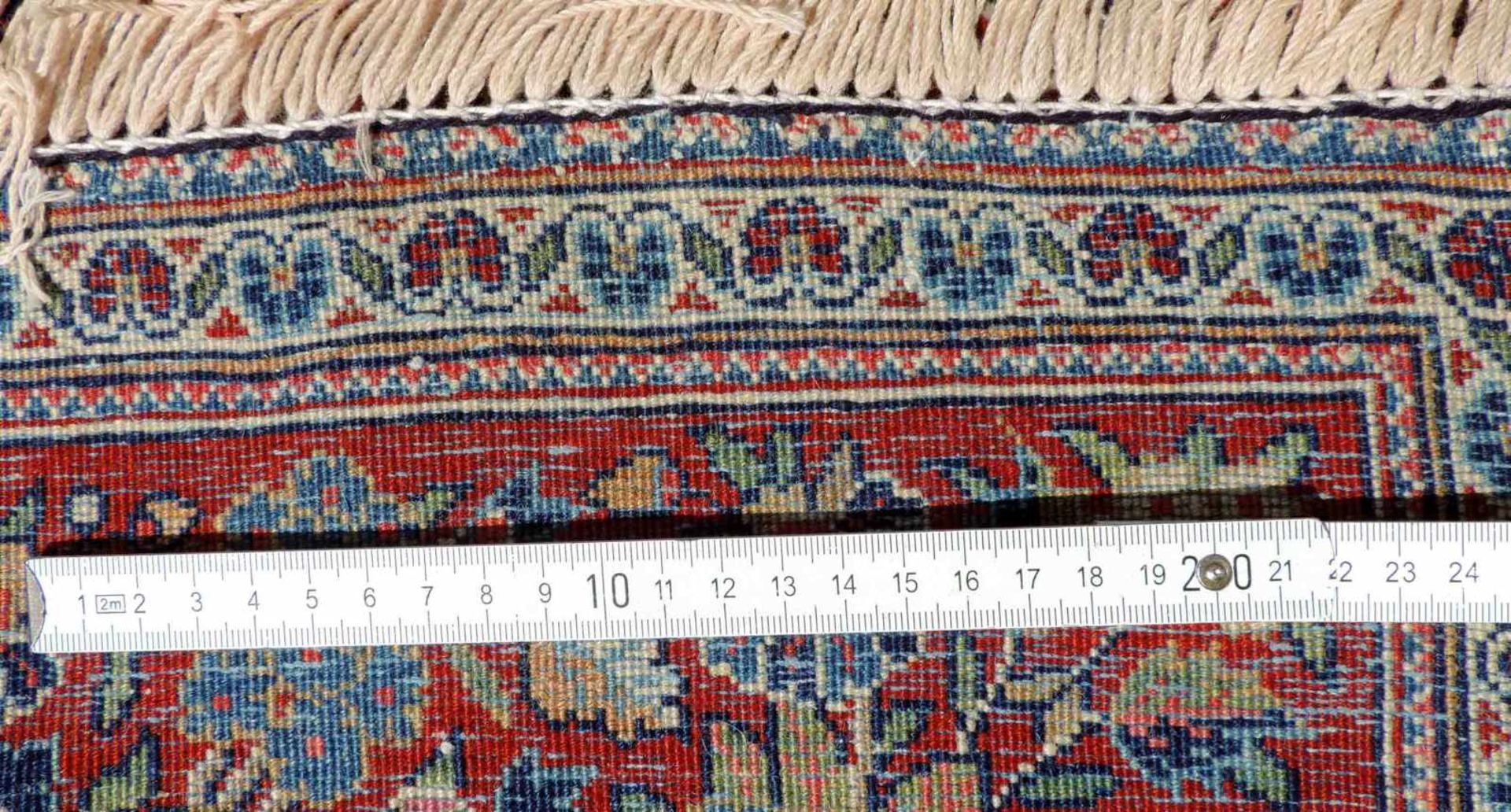 Kashan Persian carpet. Iran. Old, mid-20th century. Paradise pattern. - Image 6 of 6